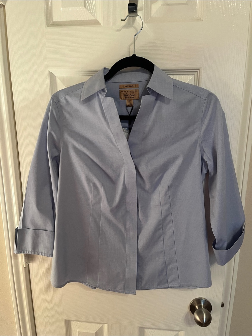 NWT Investments Taylor Gold Label Button Down Shirt